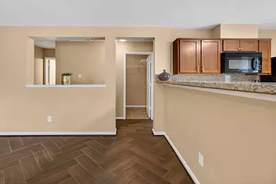 919 Staffordale Manor Lane, Houston, TX 77047 - Photo 9