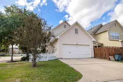 7143 Sun Village Drive, Houston, TX 77083 - Photo 33