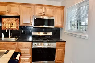 1529 Wirt Rd, Houston, TX 77055 - Photo 5