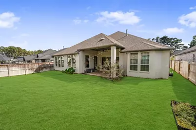 622 Platinum Stone Lane, Pinehurst, TX 77362 - Photo 5