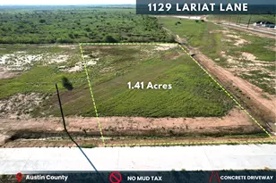 1129 Lariat Ln, Sealy, TX 77474 - Photo 1
