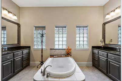 3850 Sundance Hill Lane, Sugar Land, TX 77479 - Photo 27