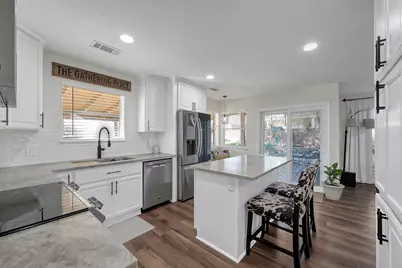 13314 Hilltop Circle, Willis, TX 77318 - Photo 7