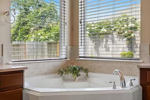 2716 Sunshade Ct, Pearland, TX 77584 - Photo 29