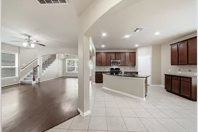 2716 Sunshade Court, Pearland, TX 77584 - Photo 7