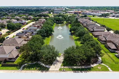 2716 Sunshade Court, Pearland, TX 77584 - Photo 47