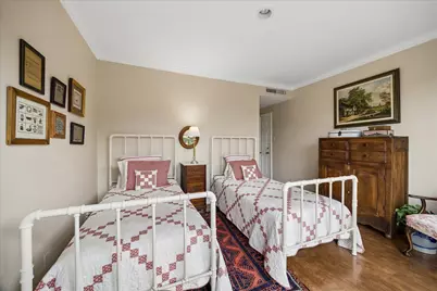 5050 Woodway Drive #2F, Houston, TX 77056 - Photo 15