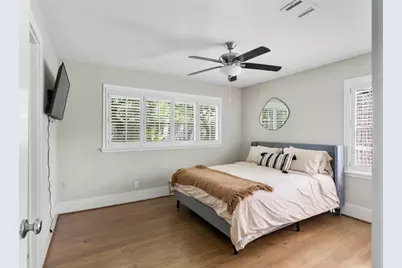 5422 Lincrest Lane, Houston, TX 77056 - Photo 21