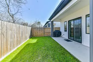 4211 Nichols St, Houston, TX 77020 - Photo 25