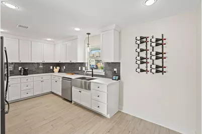 5009 Libbey Lane, Houston, TX 77092 - Photo 17