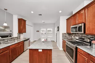 8718 Sandusky Ct, Tomball, TX 77375 - Photo 19