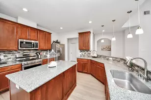 8718 Sandusky Ct, Tomball, TX 77375 - Photo 17