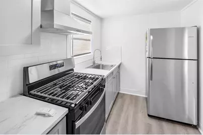 1915 Benson Street #3, Houston, TX 77020 - Photo 7