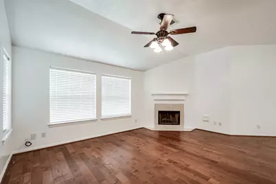 4705 Meadowood Drive, Baytown, TX 77521 - Photo 11