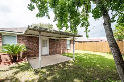 4705 Meadowood Drive, Baytown, TX 77521 - Photo 7