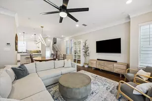 739 Dorothy St, Houston, TX 77007 - Photo 7