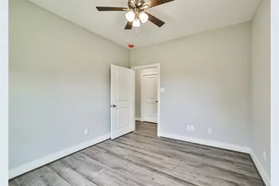 440 Ave B, La Marque, TX 77568 - Photo 23