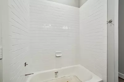 440 Ave B, La Marque, TX 77568 - Photo 13