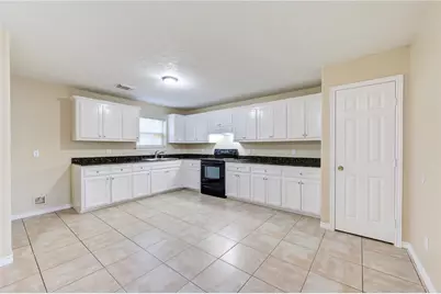 605 Center Street #B, Pasadena, TX 77506 - Photo 5