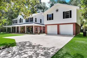 1000 Forsythia Dr, Village Mills, TX 77663 - Photo 3