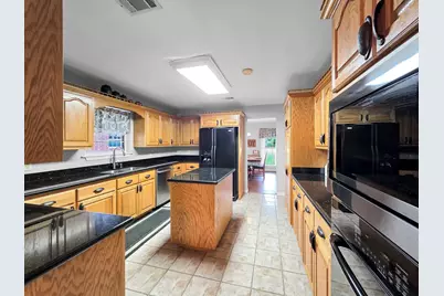 1000 Forsythia Drive, Village Mills, TX 77663 - Photo 17