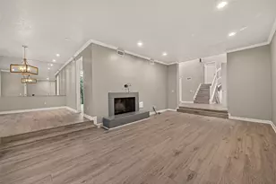 94 Sugar Berry Cir, Houston, TX 77024 - Photo 7