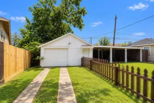 1005 Dorothy St, Houston, TX 77008 - Photo 3