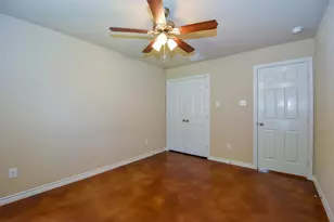 1103 Parkhurst Ave, Cleveland, TX 77327 - Photo 11