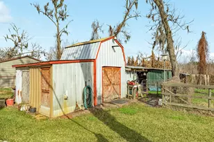 400 Pecan Estates Rd, Angleton, TX 77515 - Photo 21