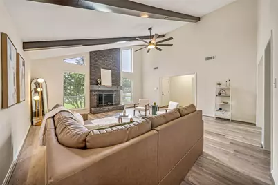 14915 Sun Harbor Drive, Houston, TX 77062 - Photo 11