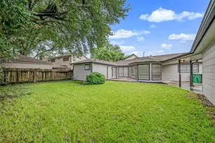 14915 Sun Harbor Dr, Houston, TX 77062 - Photo 5