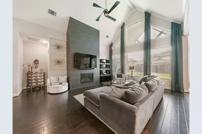27 Crown Trail, Sugar Land, TX 77498 - Photo 7