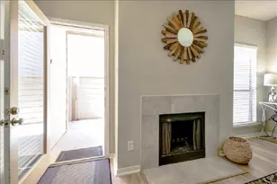 2125 Augusta Dr, Houston, TX 77057 - Photo 3