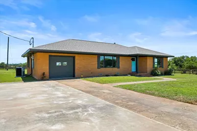 3053 Industrial Boulevard, Brenham, TX 77833 - Photo 3