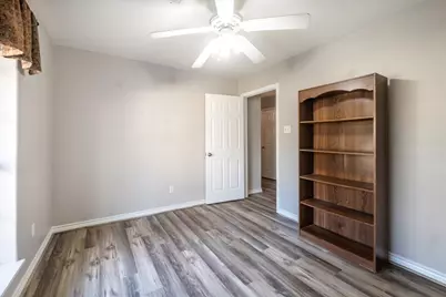 18770 Oakridge Drive, Cleveland, TX 77328 - Photo 15