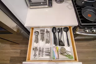 829 N Emile St, Houston, TX 77020 - Photo 39