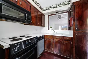 1609 Mapleton Dr, Houston, TX 77043 - Photo 7