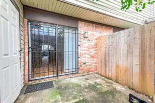 1609 Mapleton Dr, Houston, TX 77043 - Photo 19