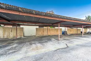 1609 Mapleton Dr, Houston, TX 77043 - Photo 19