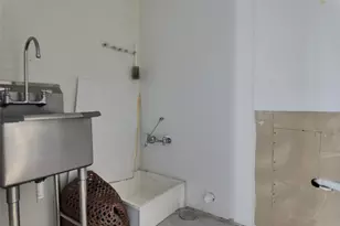 1704 Avenue D, Rosenberg, TX 77471 - Photo 17