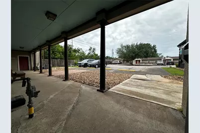 1704 Avenue D, Rosenberg, TX 77471 - Photo 13