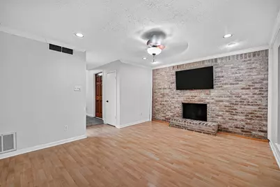 16419 Barcelona Drive, Friendswood, TX 77546 - Photo 11