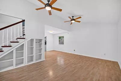 16419 Barcelona Drive, Friendswood, TX 77546 - Photo 5