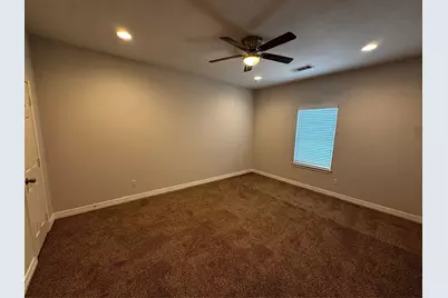 8205 Oak Knoll Lane #A, Houston, TX 77028 - Photo 9