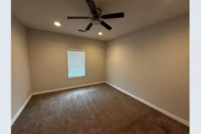 8205 Oak Knoll Lane #A, Houston, TX 77028 - Photo 11