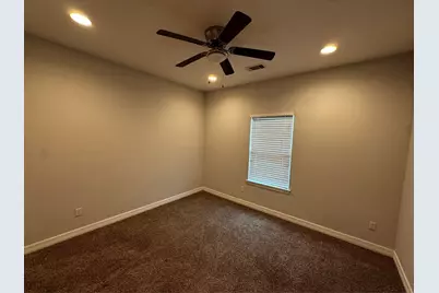 8205 Oak Knoll Lane #A, Houston, TX 77028 - Photo 13