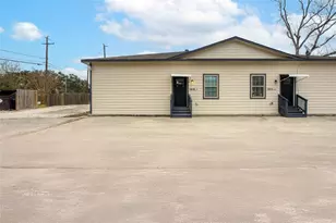 14310 1/2 Sweeney Rd, Houston, TX 77060 - Photo 13