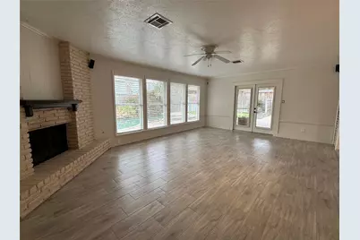 822 Hidden Valley Drive, Houston, TX 77088 - Photo 33