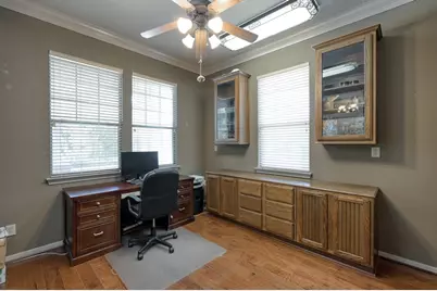 74 W Tapestry Park Circle, The Woodlands, TX 77381 - Photo 7