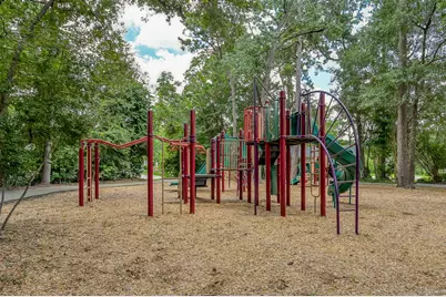 74 W Tapestry Park Circle, The Woodlands, TX 77381 - Photo 43